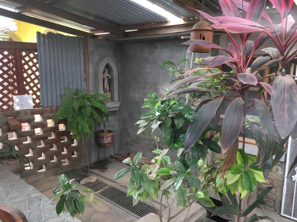 Murph'S Surf Shacks Rivas Bagian luar foto